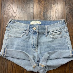 Abercrombie & Fitch shorts